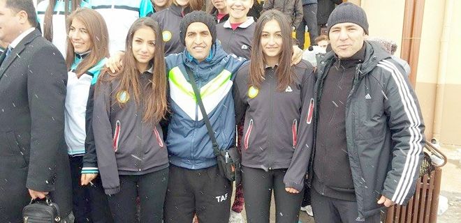 Bizim çocuklara kar kış fark etmez