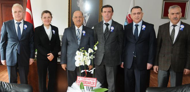 Vergi Mükellefi Olmak Birinci Görevimiz Olmalı