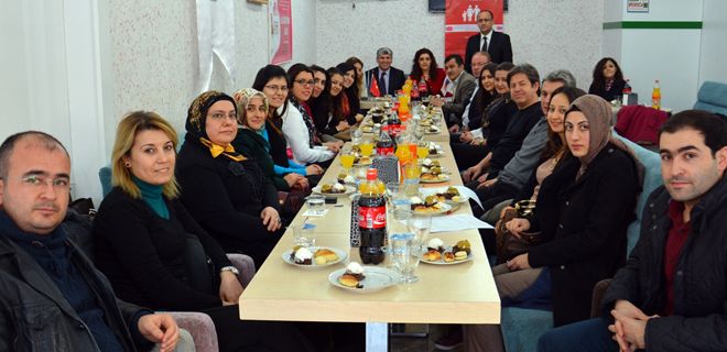 İlk Öğretmenim Ailem