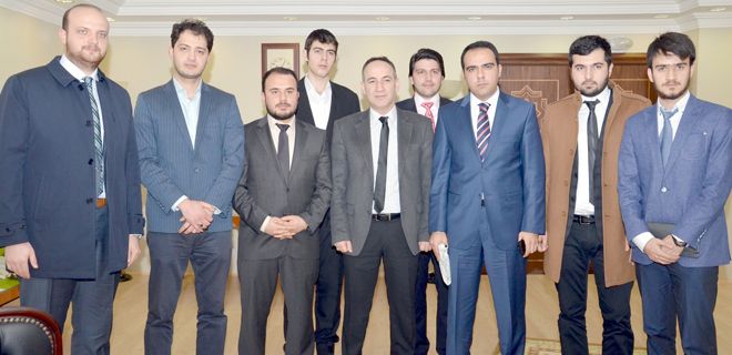 Türkiye Gençlik Vakfından Saygılı