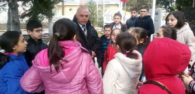 Özel Gazi Koleji Şehitlikte