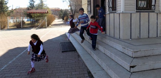 Engeliler Okulunda Korkutan Yangın