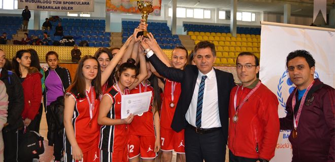 Basketbol tutkunları 17 Ağustos