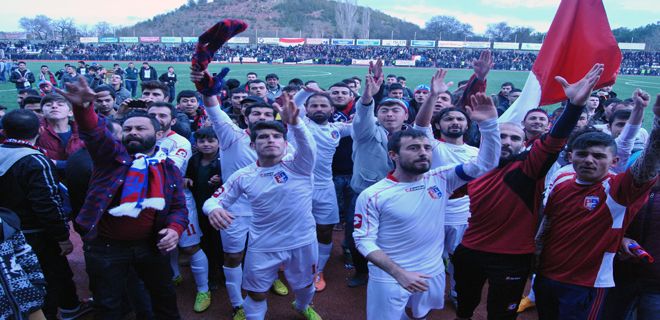 Yakın Şampiyonluk Meşalelerini
