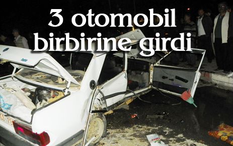 3 otomobil birbirine girdi