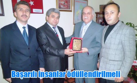 Başarılı insanlar ödüllendirilmeli