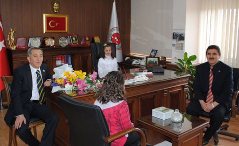 BAŞSAVCI, CİDDİ TAVIR SERGİLEDİ
