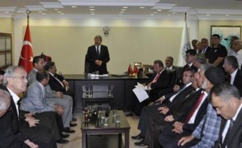 BAYRAMLAR, HEPİMİZİN MUTLULUK GÜNLERİDİR