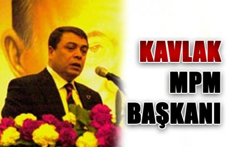 BİR KOLTUKTA 4 KARPUZ