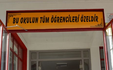 Bu okulun tüm öğrencileri özeldir