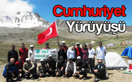 Cumhuriyet yürüyüşü