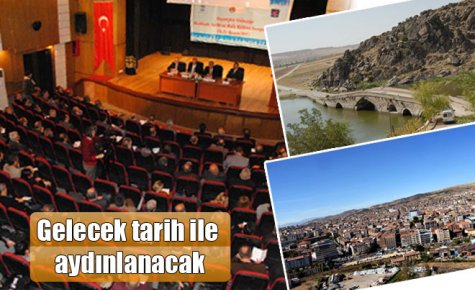 Gelecek tarih ile aydınlanacak