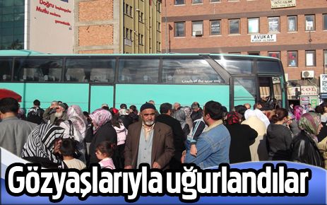 Hacı adayları gözyaşlarıyla uğurlandı