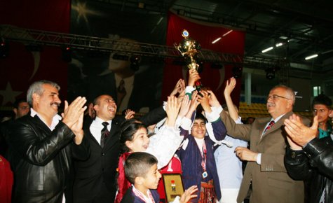 HALK OYUNLARI BİRİNCİLERİ BELLİ OLDU