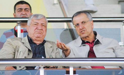 İlk maçına geldi