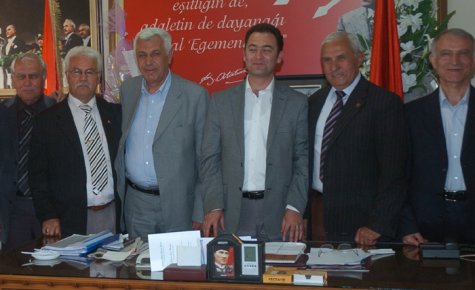 İNTİBAK YASASINI SADECE CHP ÇIKARIR 
