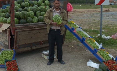 İRAN KARPUZU SEYYARA DÜŞTÜ