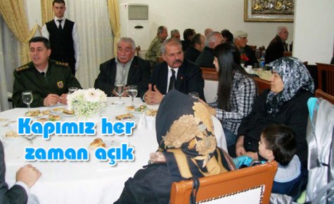 Kapımız her zaman açık