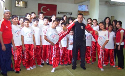 KİCK BOKS ANTRENÖR KURSU KIRIKKALE?DE