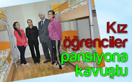 Kız öğrenciler pansiyona kavuştu