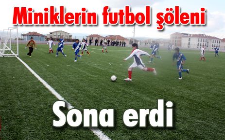 Miniklerin futbol şöleni sona erdi