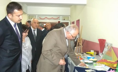 MÜHİTTİN ARDAHAN?DAN TEKNOLOJİK SERGİ