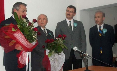 ?O?, YOKSUL VE ÖKSÜZLERE SAHİP ÇIKARDI