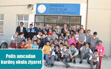 Polis amcadan kardeş okula ziyaret