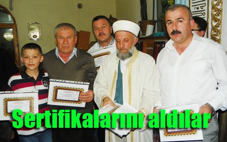 Sertifikalarını alıp imece usulü yemek yediler