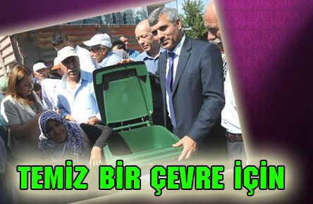 Temiz bir çevre için el ele