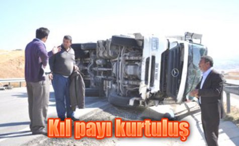 TIR seyir halinde devrildi