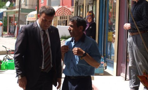 UÇA, DURMAK BİLMİYOR 